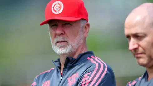 Foto: Ricardo Duarte/Internacional/Divulgação - O técnico Mano Menezes aguarda reforços para 2023