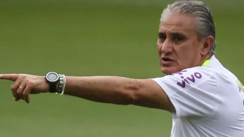 Tite estaria na mira do Atlético-MG (Foto: Thomas Santos/AGIF)