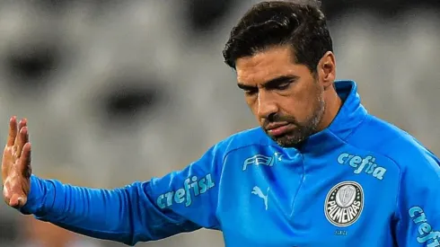 Foto: Thiago Ribeiro/AGIF - Abel não deu mais chances após uma partida abaixo do esperado.