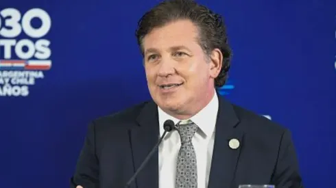 Foto: Sandro Pereyra/Getty Images - O presidente da Conmebol, Alejandro Domínguez, quer ver a Copa do Mundo de 2030 na América do Sul