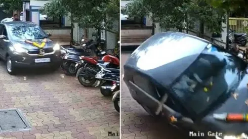 Carro quase capota ao passar por cima de motos na Índia