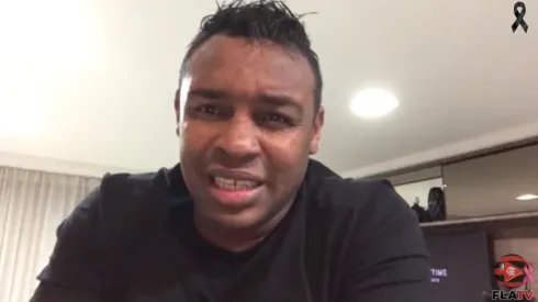 Foto: FLA TV/YouTube - Obina lembra conquista da Copa do Brasil