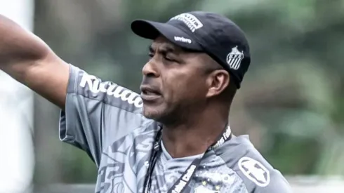 "Isso é um escândalo": Orlando Ribeiro barra 'queridinho' da torcida do Santos para o clássico