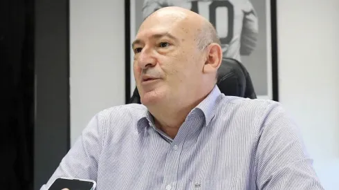 Foto: Pedro Ernesto Guerra Azevedo/Santos FC - Nome de Domínguez teria sido oferecido diretamente ao presidente Rueda