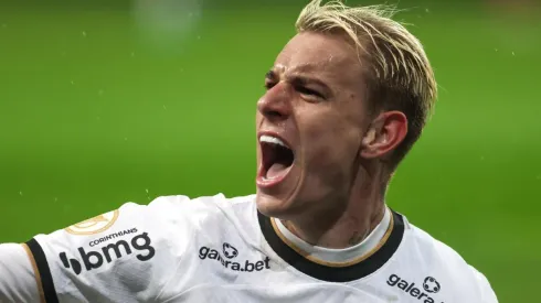 Foto: Marcello Zambrana/AGIF - Guedes foi citado em um dos pedidos.