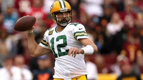 Rodgers contra o Commanders no último domingo (23)