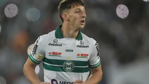 Foto: Thiago Ribeiro/AGIF - Galarza: paraguaio busca sequência no Coritiba