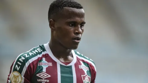 Thiago Ribeiro/AGIF - Arias vira assunto envolvendo saída do Fluminense
