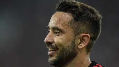 Foto: Thiago Ribeiro/AGIF - Éverton Ribeiro não conseguiu segurar a risada com as provocações de Gabigol