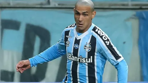 Foto: Pedro H. Tesch/AGIF – Emerson: jovem pode ter nova chance no Grêmio