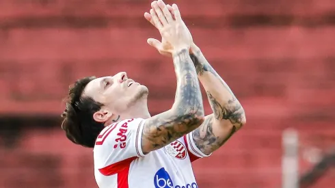 Foto: Rafael Vieira/AGIF - Jean Carlos é ídolo do Náutico.