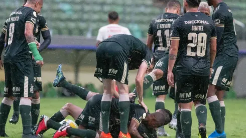 Foto: Fernando Moreno/AGIF - América-MG ajudou o Palmeiras a conquistar o Brasileirão