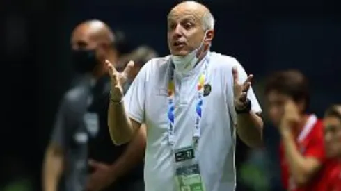 Foto: Pakawich Damrongkiattisak/Getty Images – Alexandre Gama para o BolaVip Brasil sobre a presença de treinadores estrangeiros no país