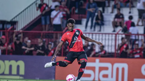 Foto: Isabela Azine/AGIF - Torcida reclamou de Wanderson