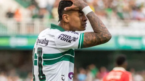 Foto: Robson Mafra/AGIF - Alef Manga tem contrato no Coritiba agora até o fim de 2024