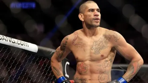 Alex Poatan disputa o cinturão dos médios