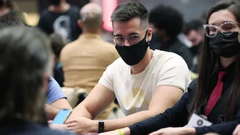 Dalton Hobold forrou pesado no poker online (Foto: Luis Bertazini/BSOP)