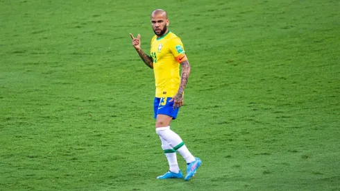 Alessandra Torres/AGIF - Daniel Alves polemiza no Barcelona