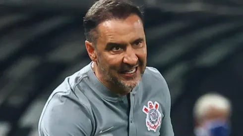 Foto: Marcello Zambrana/AGIF – Vítor Pereira já confirmou sua saída do Corinthians.