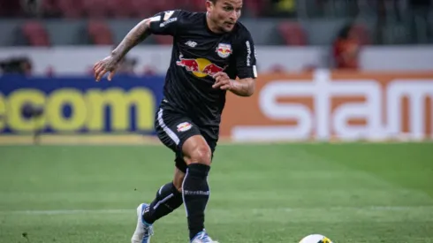 Foto: Maxi Franzoi/AGIF - Artur é alvo do Corinthians na janela de transferências