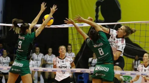 Sesc Flamengo bateu o Brasília com facilidade na última rodada