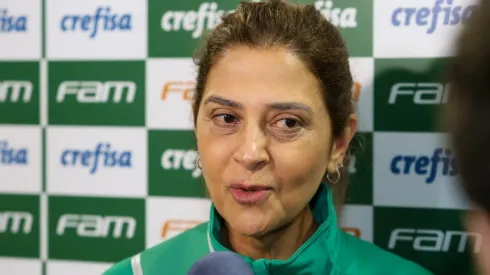 Foto: Fabio Menotti/Palmeiras - Ronaldo tenta convencer Leila Pereira a liberar Rafael Navarro ao Cruzeiro