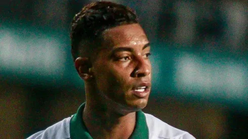 Foto: Gabriel Machado/AGIF - Alef Manga pode ter novo parça no ataque