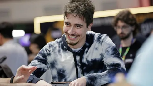Felipe Ketzer arrumou uma excelente premiação no poker online (Foto: Luis Bertazini/BSOP)