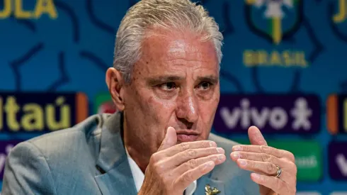 Foto: Thiago Ribeiro/AGIF – Tite terá que encontrar opções no elenco.