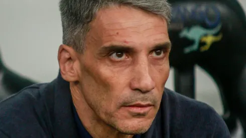 Foto: Gabriel Machado/AGIF – Vojvoda segue no Fortaleza para 2023