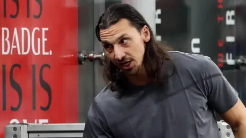 Getty Images/Marco Luzzani – Ibrahimovic defende francês na Copa do Mundo