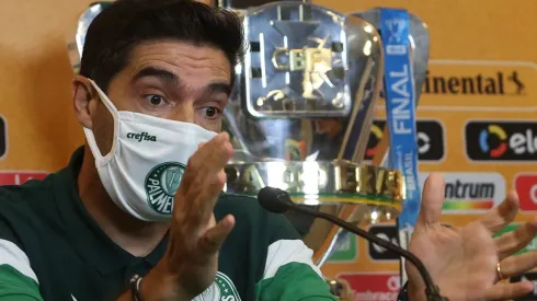 Foto: Cesar Greco - Abel terá que quebrar a cabeça contra o Flamengo após 3 baixas no Palmeiras