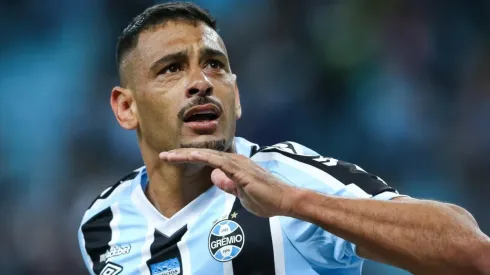 Diego Souza abre o jogo e entrega situação no Grêmio após cirurgia