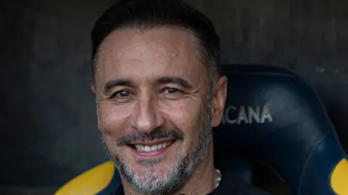 Foto: Jorge Rodrigues/AGIF - Vítor Pereira deve ter um elenco com várias opções no Flamengo.