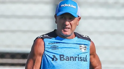 Foto: Lucas Uebel/Grêmio/Divulgação - Isaque: terá chances no Grêmio em 2023