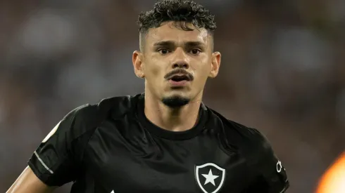 Tiquinho Soares manda a real sobre o Botafogo e projeta 2023