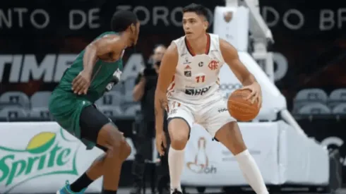 Flamengo encara o Peñarol nesta quarta-feira (14)