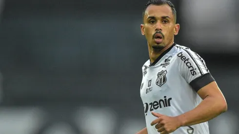 Foto: Thiago Ribeiro/AGIF – Lima teve bons momentos em 2021 e 2022.