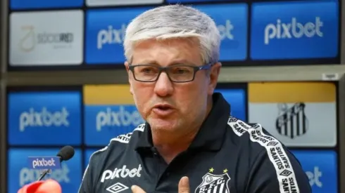 Odair manda a real sobre o elenco do Santos e expõe preocupação