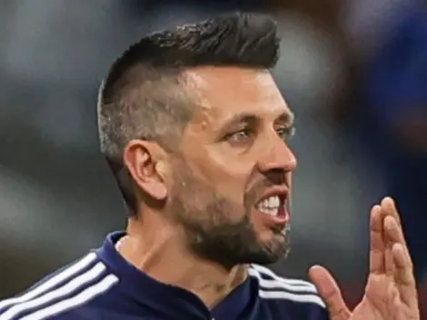 IHHH… Pezzolano é avisado de contratação ‘cancelada’ no Cruzeirão Cabuloso