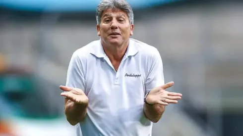 Foto: Lucas Uebel / Grêmio FBPA / Divulgação – O Grêmio, de Renato, pode atrapalhar um negócio do Inter