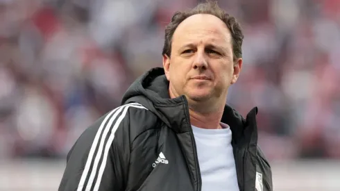 Rogério Ceni deixou caminho livre para o Coritiba - Foto: Marcello Zambrana/AGIF
