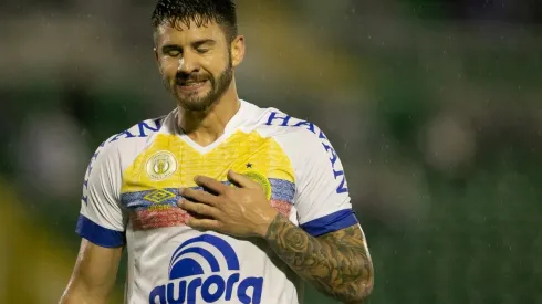 Foto: Matheus Sebenello/AGIF – Everaldo, hoje no Japão, é esperado em Salvador para exames médicos no Bahia