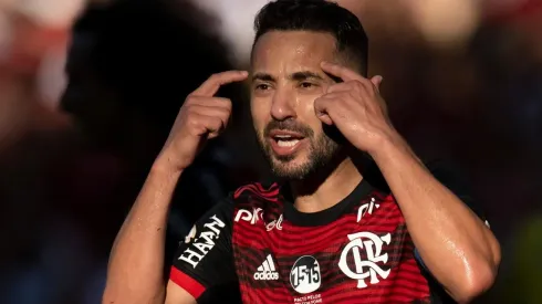 Everton Ribeiro manda a real do que pensa sobre Vítor Pereira no Fla