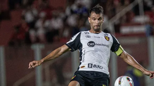 Foto: Isabela Azine/AGIF – Thyere também passou cinco anos no Grêmio.