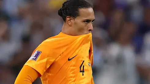 Getty Images/Julian Finney – Van Dijk sai traumatizado do Qatar