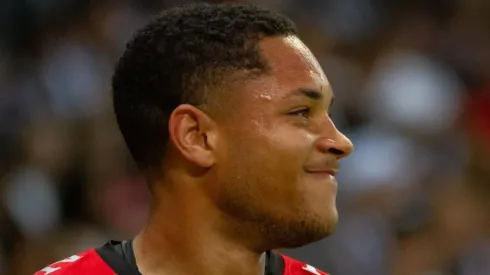 Fernando Moreno/AGIF - Vitor Roque no Athletico.