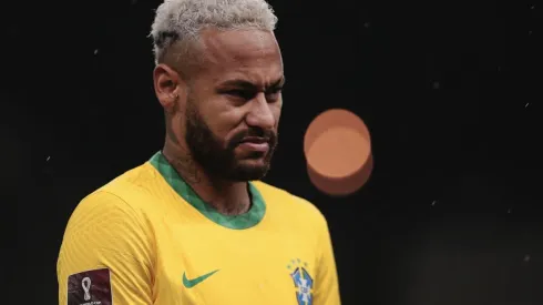 Foto: Ettore Chiereguini/AGIF - Neymar não se despedirá presencial de Pelé antes do enterro nesta terça (3)