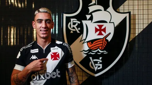 Daniel Ramalho/Vasco - Vasco anuncia reforço e web tira sarro