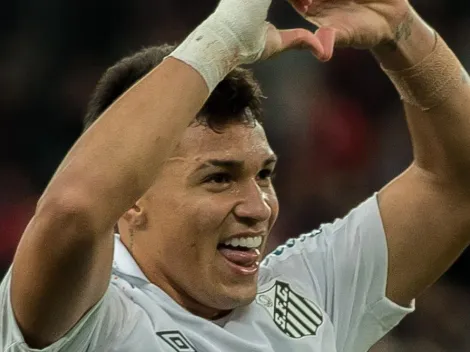 "Joga muito"; Odair encontra substituto ideal de Marcos Leonardo para o Santos